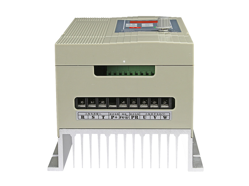4000H通用變頻器，變頻器三相380V，變頻器廠家，電機(jī)變頻器