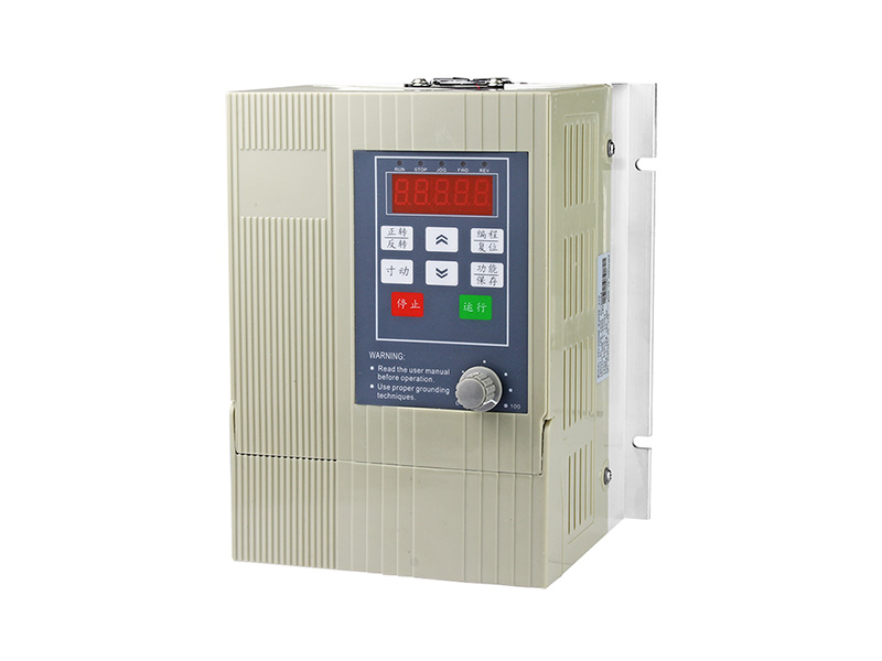 4000H通用變頻器，變頻器三相380V，變頻器廠家，電機(jī)變頻器